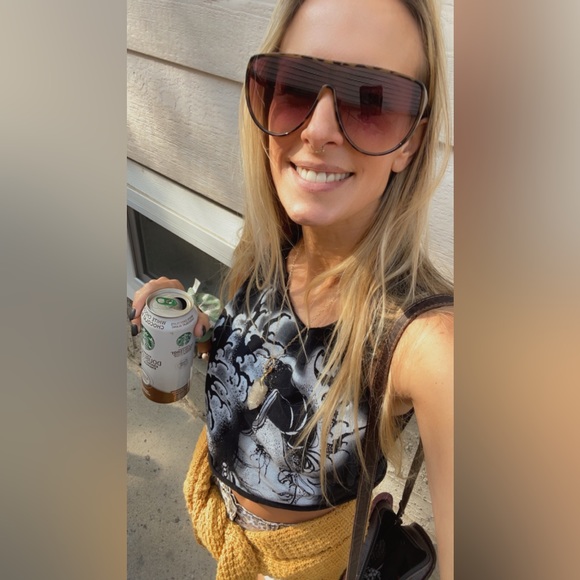 Meet your Posher, Alecia - Picture 4 of 8